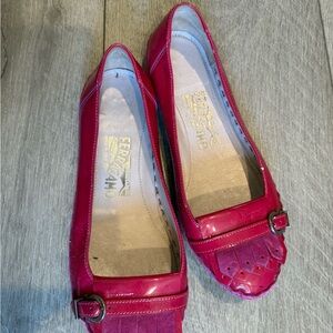 Ferragamo pink patent Leather Flats